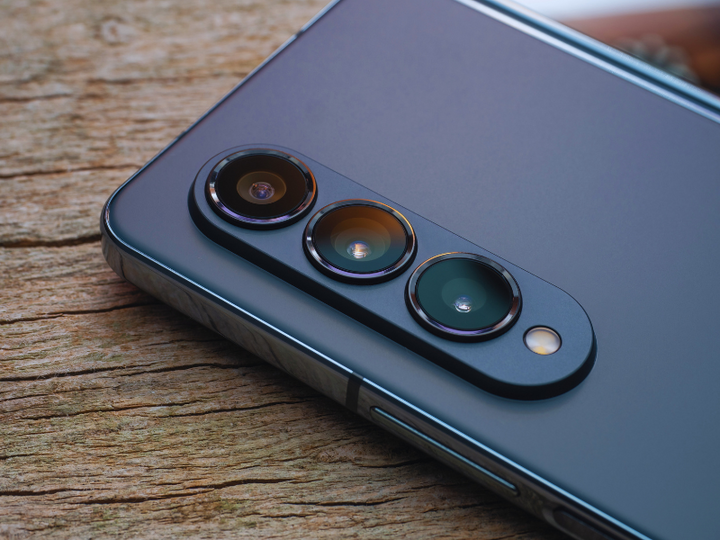 How to Safeguard Samsung Galaxy Phones from EMF Health Hazards
