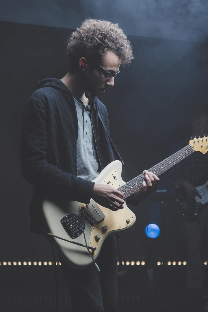 How to Minimize Radiation Risks for Musicians Using Earbuds Without Sacrificing Audio Quality